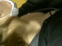 買い物中に胸チラ！マスクで顔は隠しても黒ブラジャーや谷間は隠さないむっちり女性