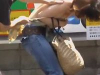 強襲剥ぎ取りおっぱいポロリ！破れた服を修復中も至近距離撮影して嫌がらせ