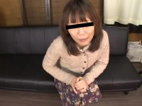 家でやっているのと同じやり方で絶頂するマジで気持ちよさそうな素人女子達の自画撮りオナニー2