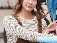 マジックミラー号 優しい子持ちのママ・なみさんにこっそりデカチンを見せつけて 素股で擦りつけて育児でレス気味の欲求不満オ○ンコに旦那の目の前でヌルっと生挿入 産後の柔らかい膣穴が気持ち良すぎて中出し不倫SEX